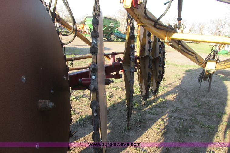 image for item G8367 Darf 917 folding wheel rake