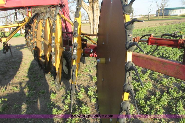 image for item G8367 Darf 917 folding wheel rake