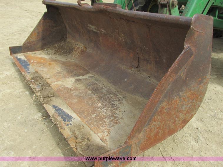 image for item G8791 1997 John Deere 7410 MFWD tractor