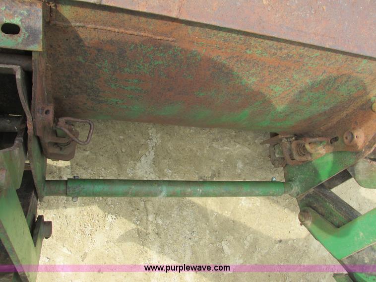 image for item G8791 1997 John Deere 7410 MFWD tractor