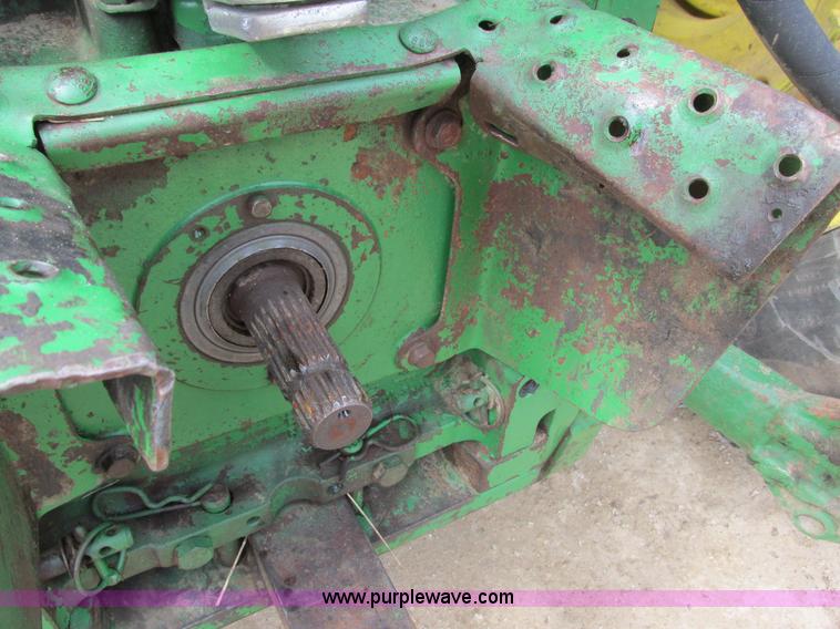 image for item G8791 1997 John Deere 7410 MFWD tractor