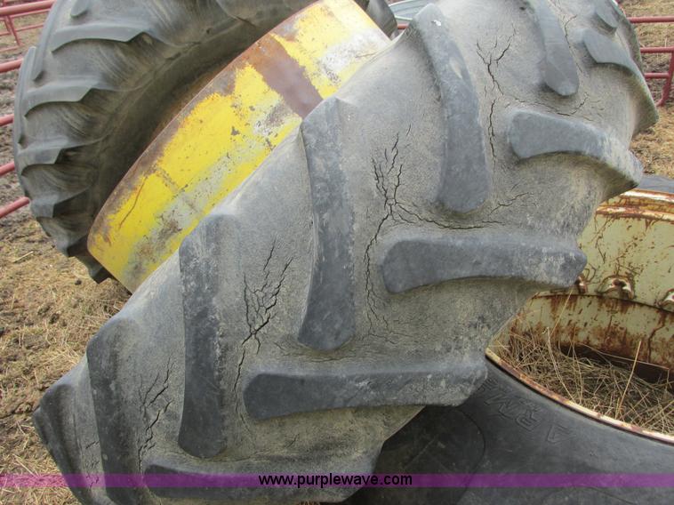 image for item G8791 1997 John Deere 7410 MFWD tractor