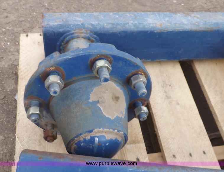 Walking beam suspension in Deerfield, KS Item H1981 sold Purple Wave