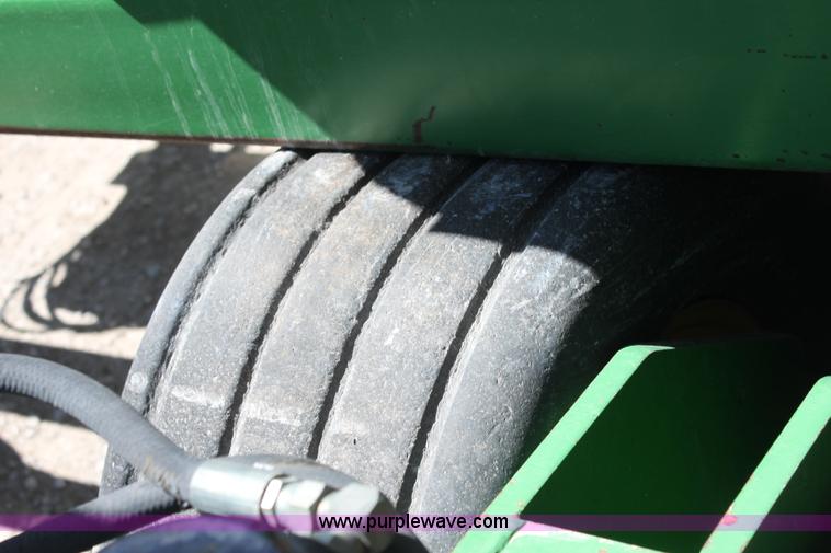 image for item H2148 1999 John Deere 1780 planter