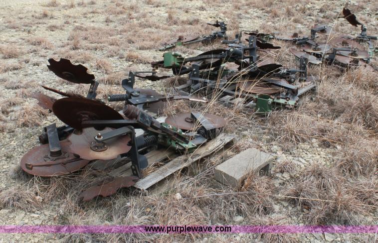 image for item H2161 (12) fertilizer strip-till attachments