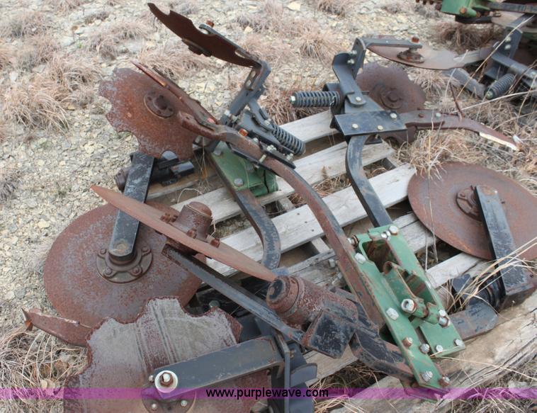 image for item H2161 (12) fertilizer strip-till attachments