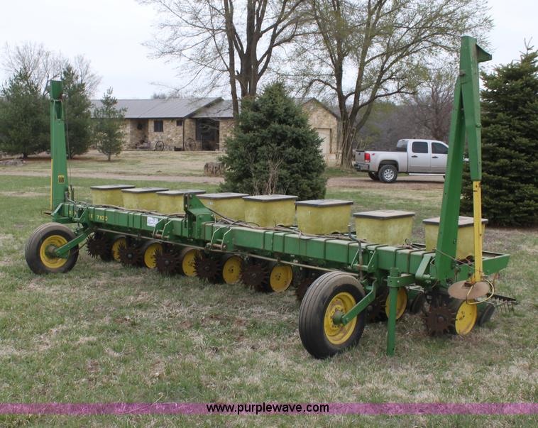 image for item H2162 1983 John Deere 7100 eight row planter