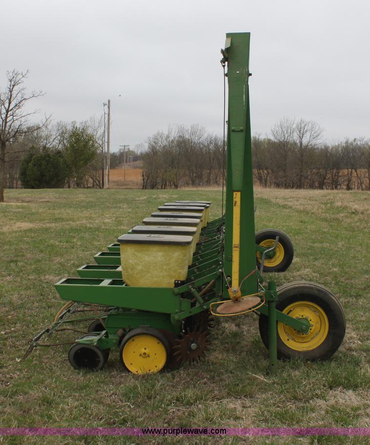 image for item H2162 1983 John Deere 7100 eight row planter