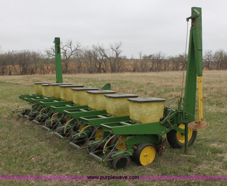 image for item H2162 1983 John Deere 7100 eight row planter