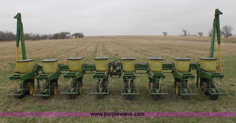image for item H2162 1983 John Deere 7100 eight row planter