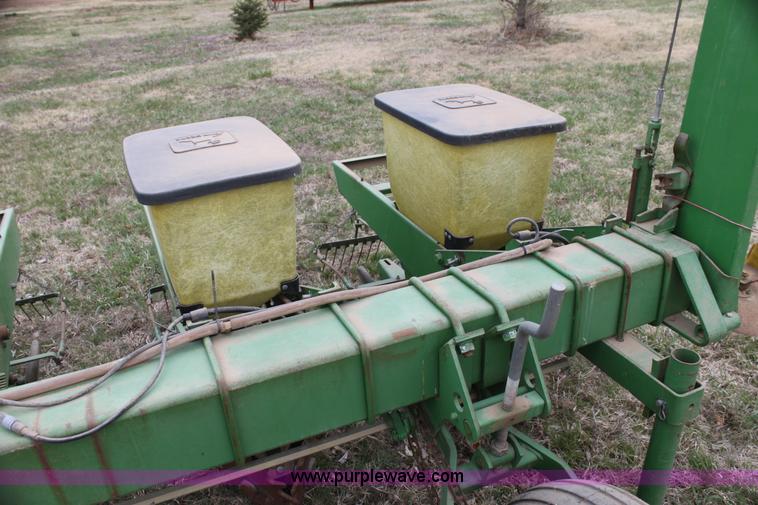 image for item H2162 1983 John Deere 7100 eight row planter