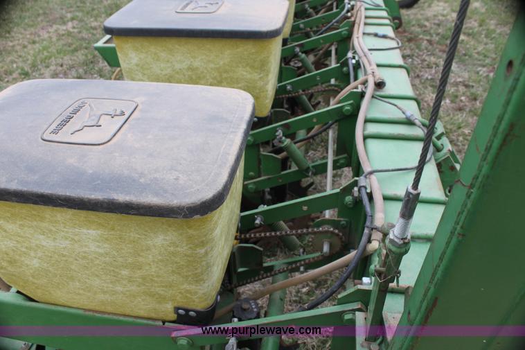 image for item H2162 1983 John Deere 7100 eight row planter