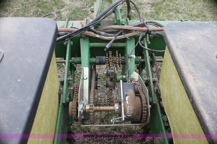 image for item H2162 1983 John Deere 7100 eight row planter