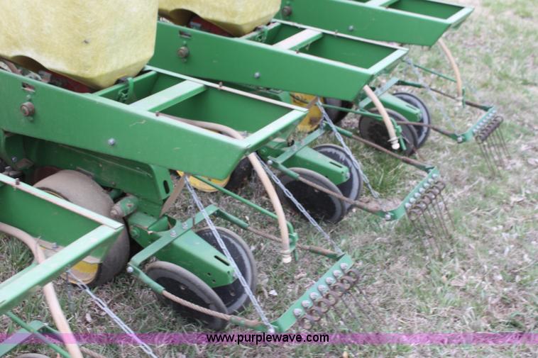 image for item H2162 1983 John Deere 7100 eight row planter