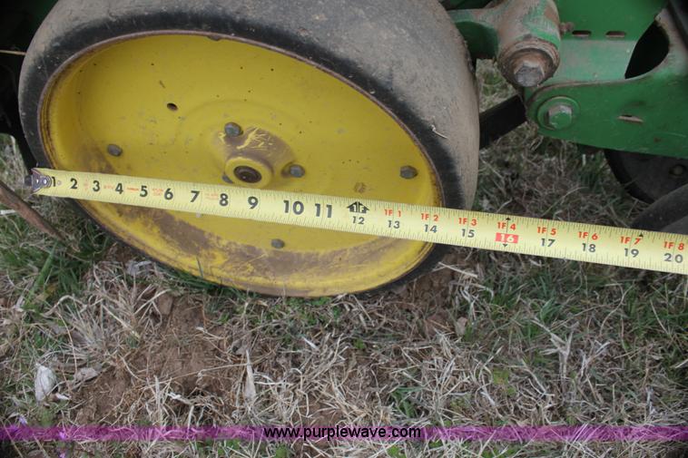 image for item H2162 1983 John Deere 7100 eight row planter