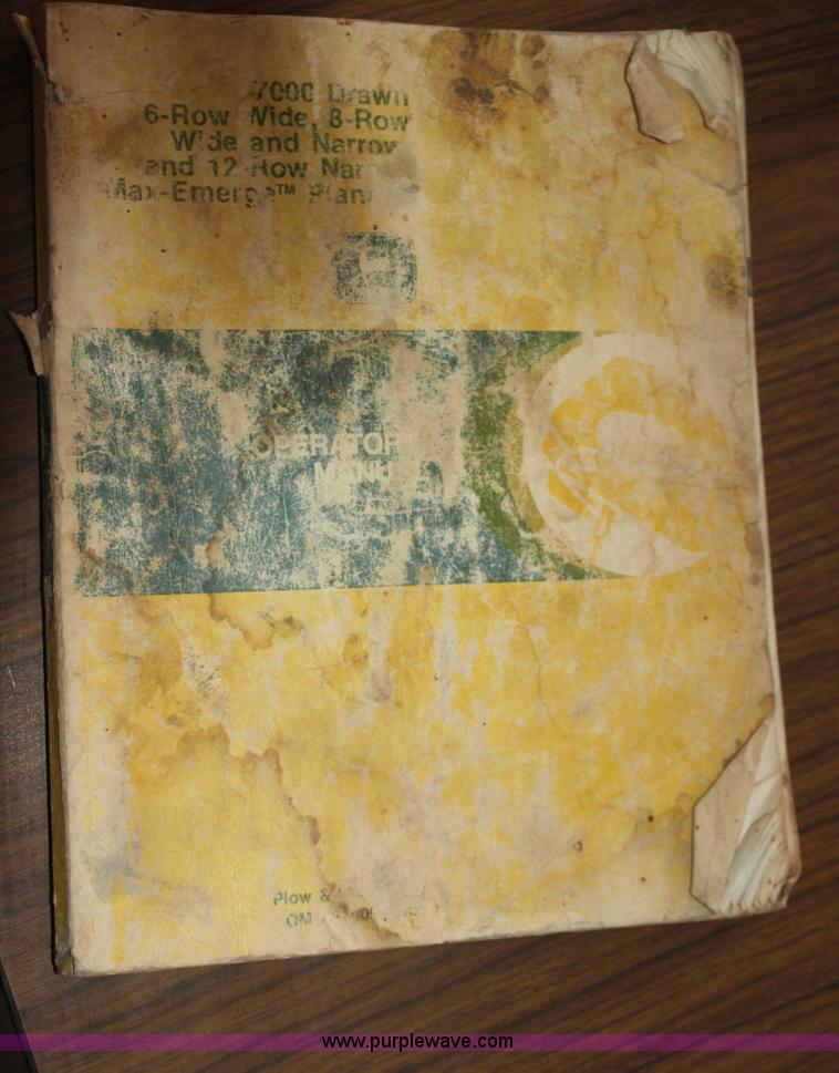 image for item H2162 1983 John Deere 7100 eight row planter