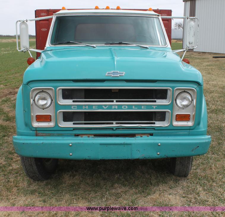 image for item H2177 1972 Chevrolet C50 grain truck