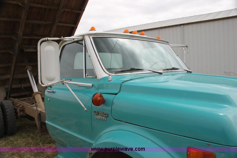 image for item H2177 1972 Chevrolet C50 grain truck