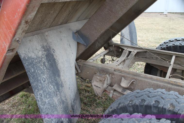 image for item H2177 1972 Chevrolet C50 grain truck