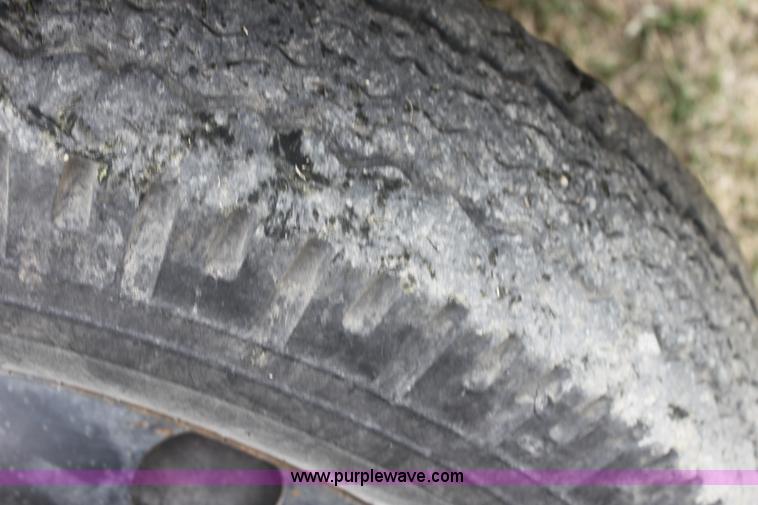 image for item H2177 1972 Chevrolet C50 grain truck