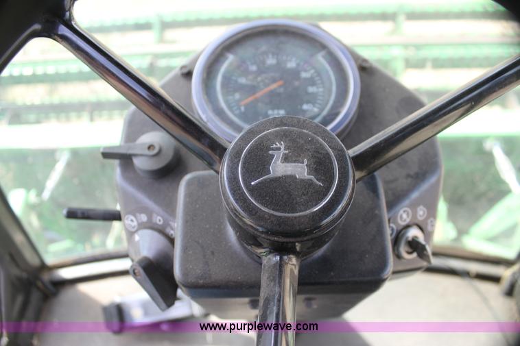 image for item H2197 1995 John Deere 3830 swather