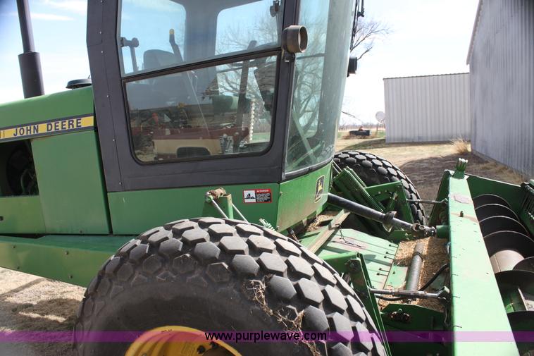 image for item H2197 1995 John Deere 3830 swather