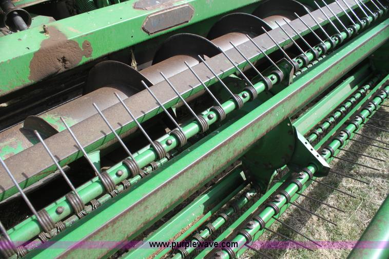 image for item H2197 1995 John Deere 3830 swather