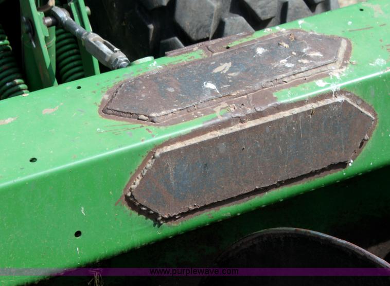 image for item H2197 1995 John Deere 3830 swather