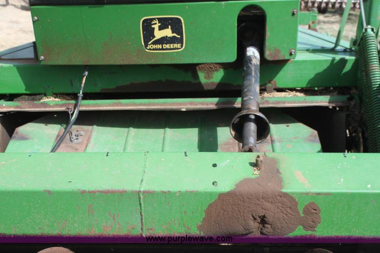 image for item H2197 1995 John Deere 3830 swather