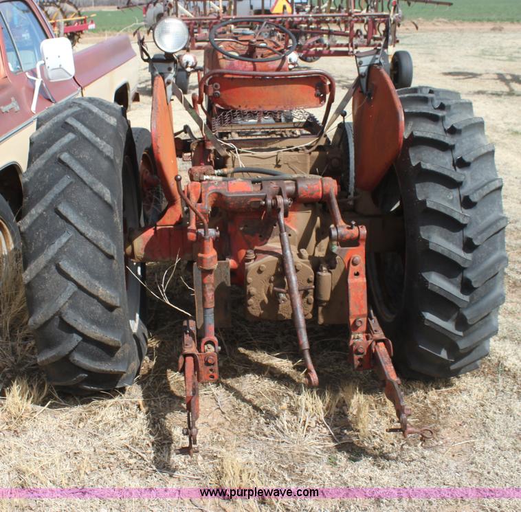 image for item H2198 International 300 utility tractor