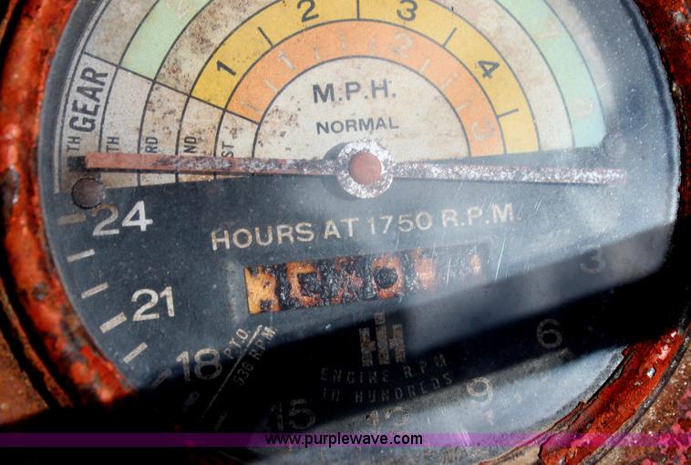 image for item H2198 International 300 utility tractor