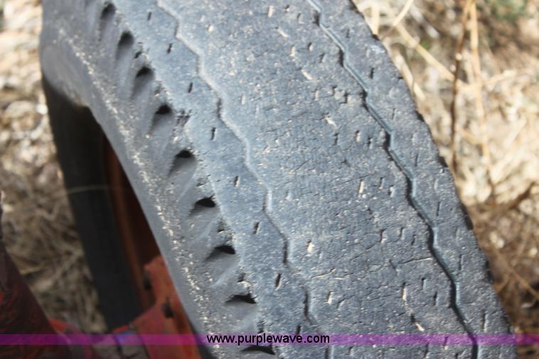 image for item H2198 International 300 utility tractor