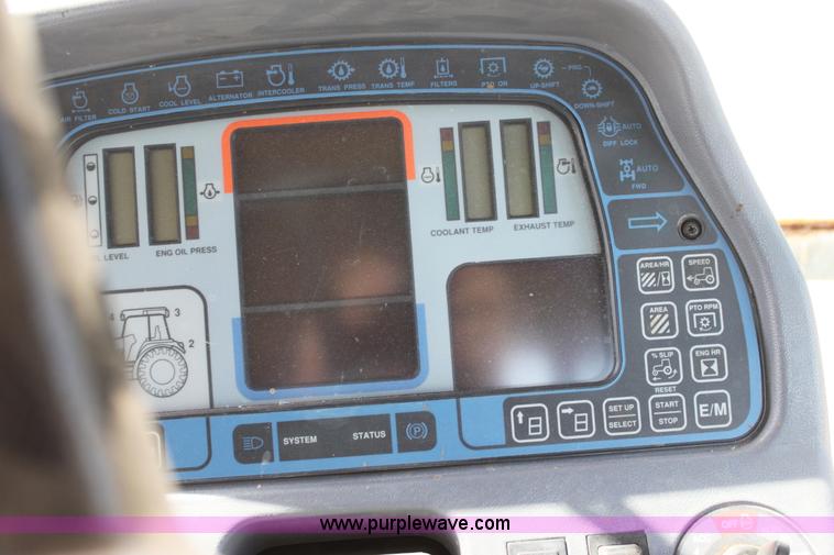 image for item H2202 1998 New Holland 8970 MFWD tractor