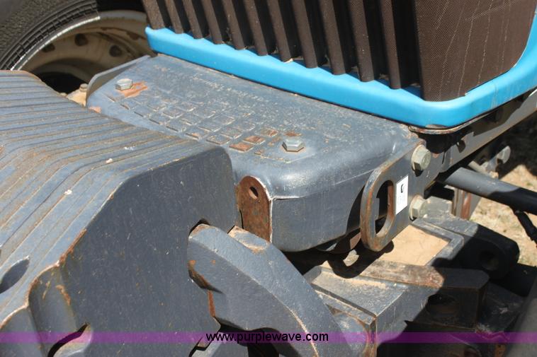 image for item H2202 1998 New Holland 8970 MFWD tractor