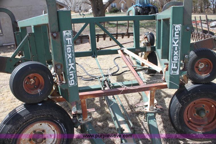 image for item H2205 Flex King R-24 rod weeder