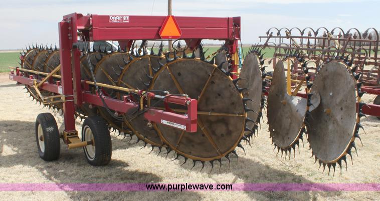 image for item H2206 1999 Darf 917 W-series nine wheel rake
