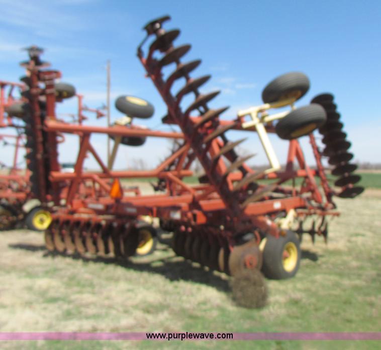 image for item H2210 2004 Krause 4990 28' folding disk