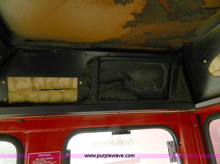 image for item H2495 1981 International 1460 Axial-Flow combine