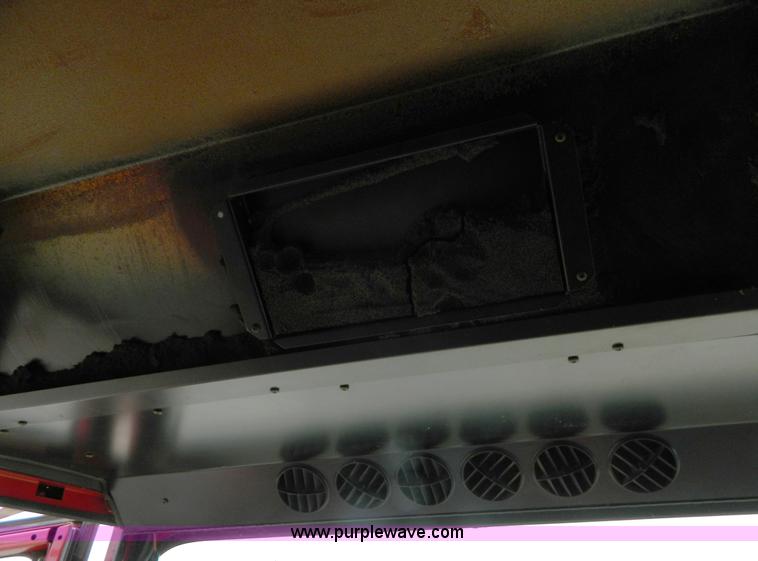 image for item H2495 1981 International 1460 Axial-Flow combine