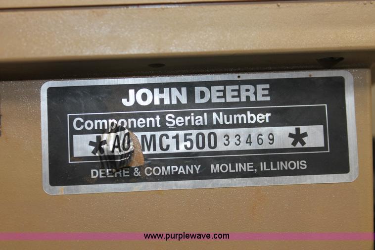 image for item H5720 2000 John Deere 1720 Integral Stack-Fold planter