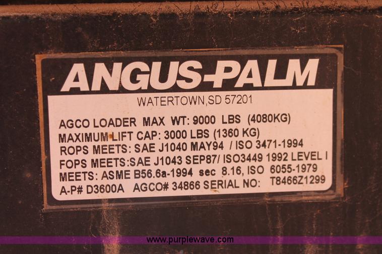 image for item H5736 Wilmar Wrangler 4550 loader