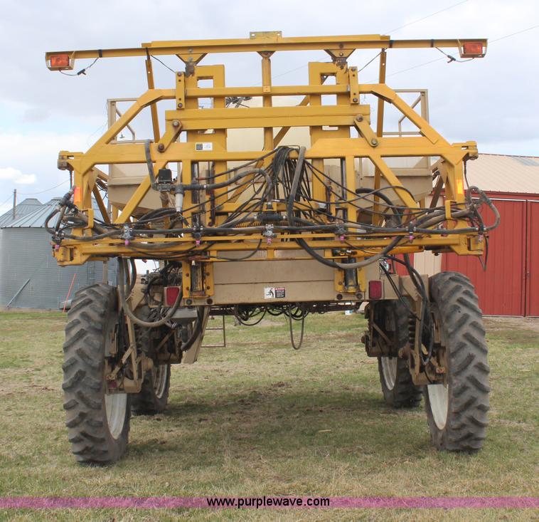 image for item H6155 1998 Tyler Patriot WT self-propelled sprayer