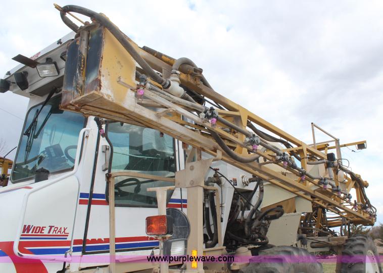 image for item H6155 1998 Tyler Patriot WT self-propelled sprayer