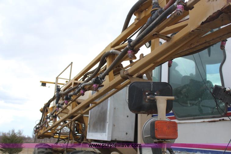 image for item H6155 1998 Tyler Patriot WT self-propelled sprayer