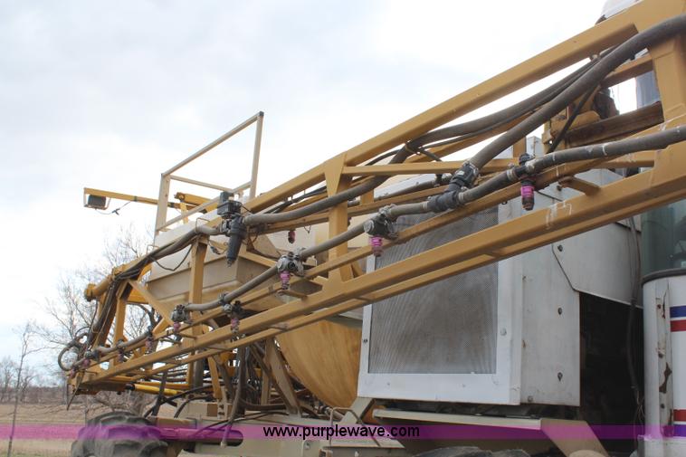 image for item H6155 1998 Tyler Patriot WT self-propelled sprayer