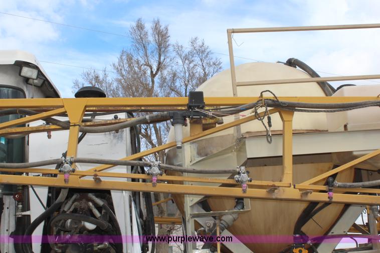 image for item H6155 1998 Tyler Patriot WT self-propelled sprayer