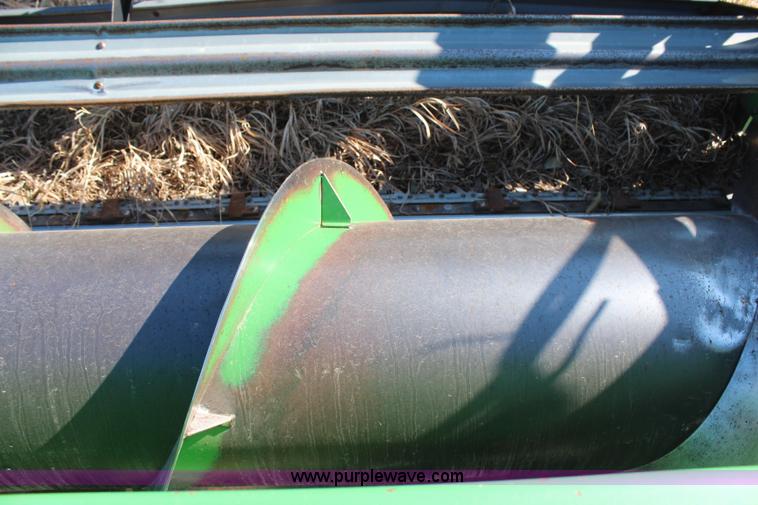 image for item H6234 1995 John Deere 930 rigid platform head