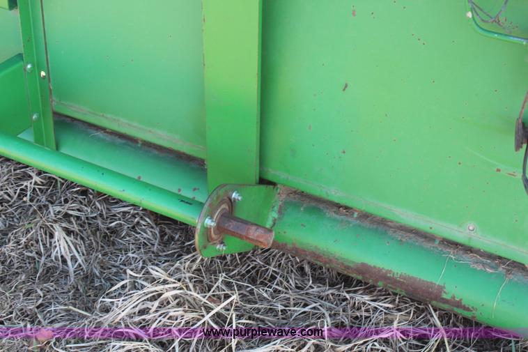 image for item H6234 1995 John Deere 930 rigid platform head