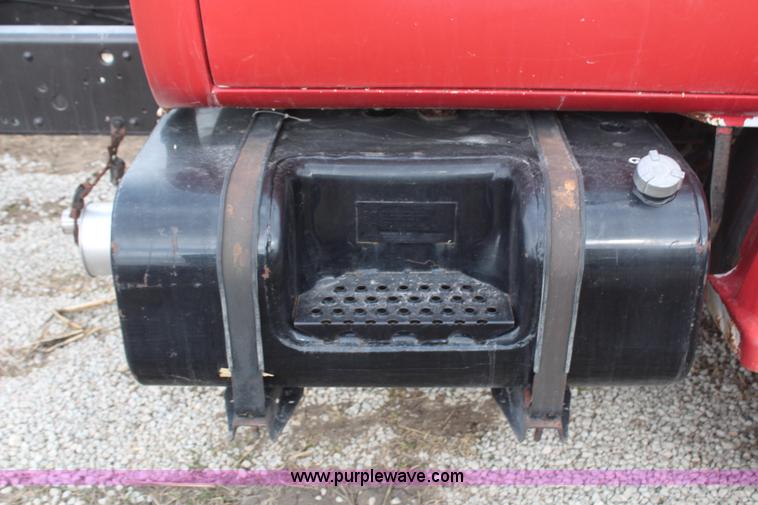 image for item H6891 1978 Chevrolet C65 truck cab and chassis