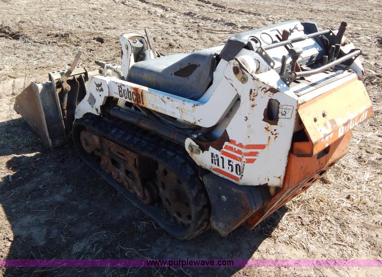image for item I1041 2002 Bobcat MT50 walk-behind loader